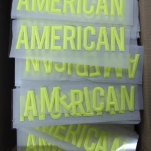 Un buen precio. Tinta de estampado de silicona de PVC para prendas de vestir semiautomática en línea