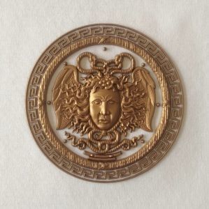 Un buen precio. Impresión de etiquetas con pegamento de silicona en PVC en línea