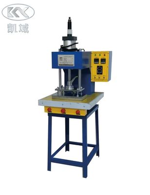 Un buen precio. Máquina de grabado de logotipo de cuero TPU industrial para ropa de camiseta en línea