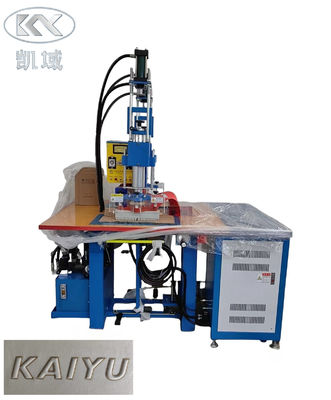 Un buen precio. OEM Máquina de grabado de alta frecuencia Producción de etiquetas de camisas personalizadas en línea