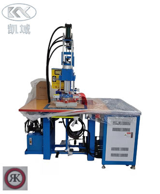 Un buen precio. Máquina de grabado de alta frecuencia para la fabricación de etiquetas de zapatos en línea