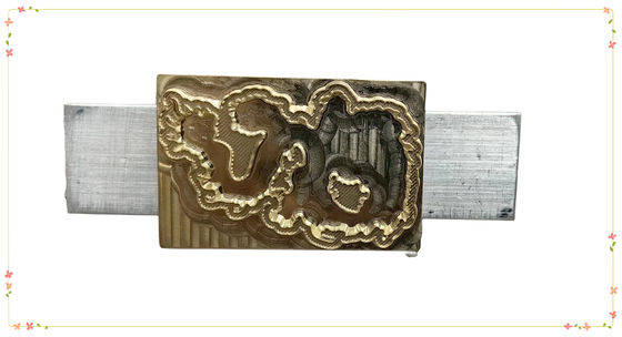 Un buen precio. Estampilla de tinta en relieve de molde de caucho de silicona de grado profesional para la marca de tejidos en línea