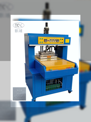 KY-0210 Máquina de relieve de telas 3D con características de seguridad y ajustes de velocidad ajustables para obtener resultados suaves